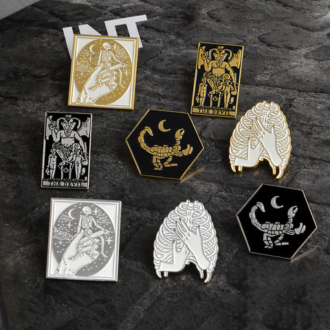 4pcs/set Halloween Brooch