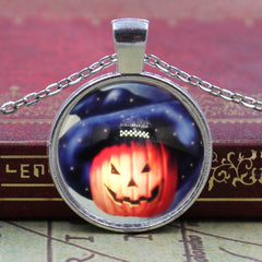 Magic Pumpkin Light Necklace